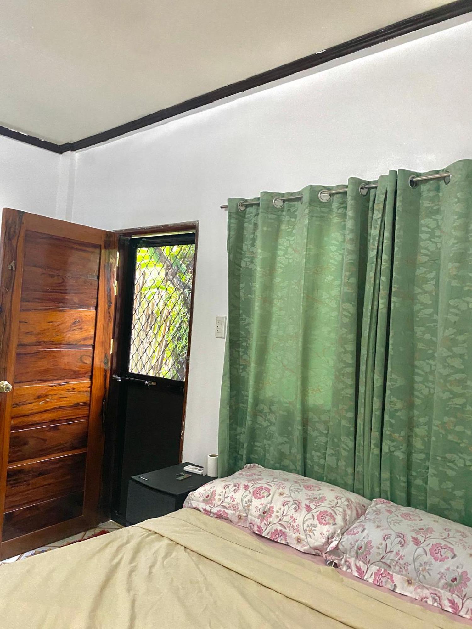 Masayay Homestay Starlink And Generator Santa Monica  Exterior photo